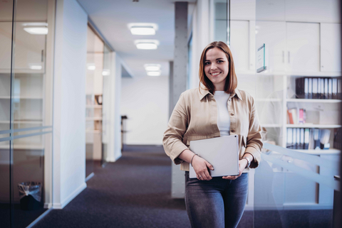 Kauffrau für Büromanagement im Büro Kauffrau für Büromanagement im Büro